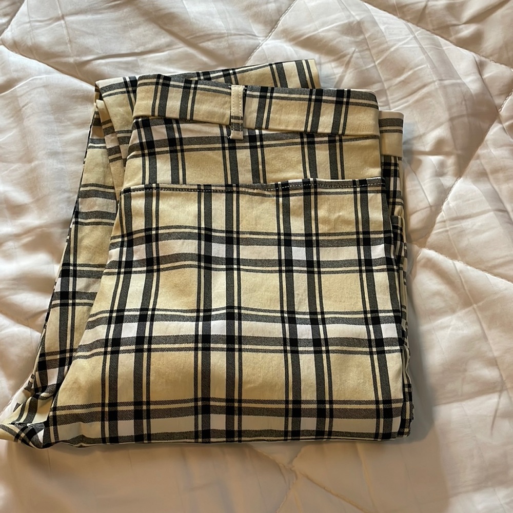 Rue21 yellow and black checkered/tie pants